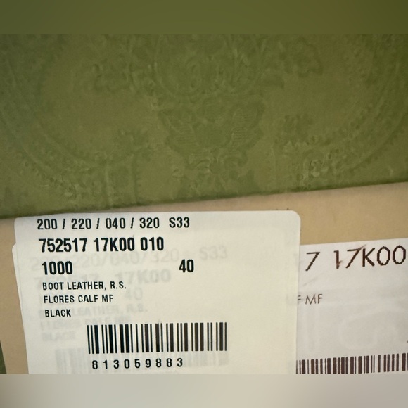 NEW GUCCI KNEE-HIGH LOGO BLACK LEATHER BOOTS -WOMEN US 10 EU 40 - Picture 11 of 12